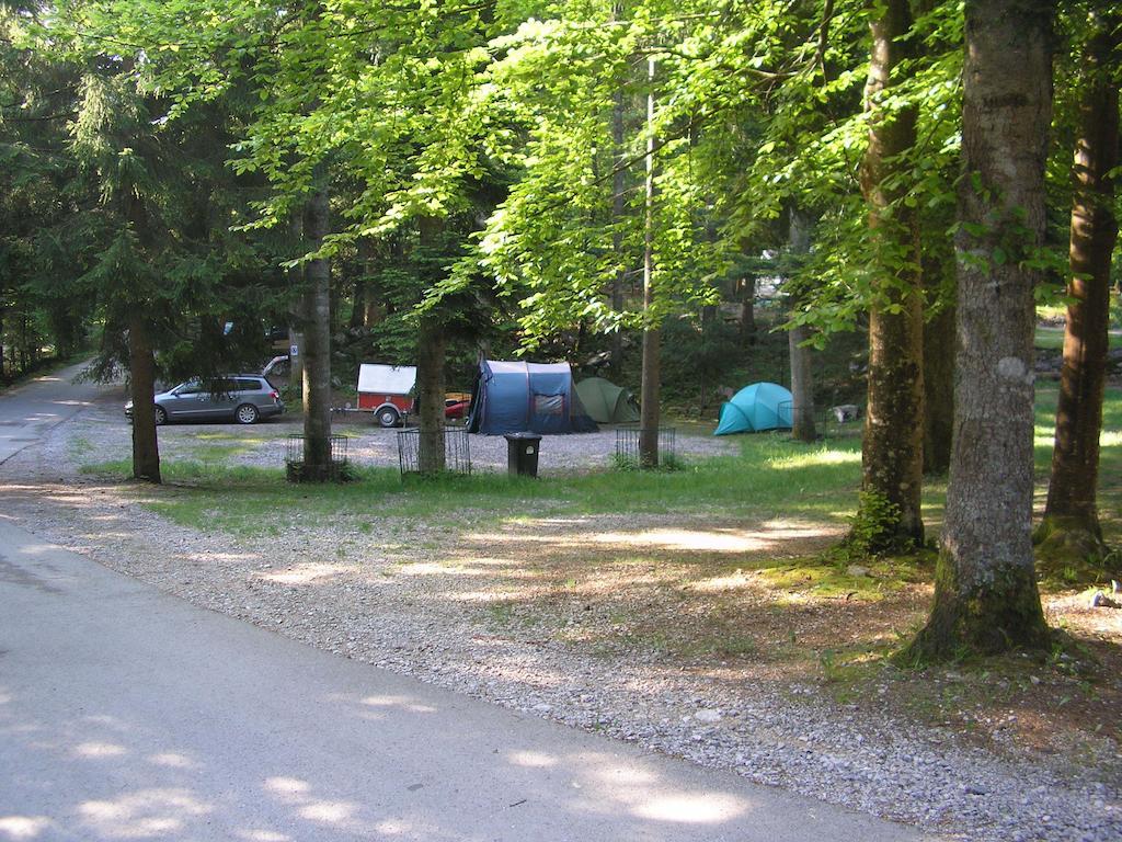 Camping Pivka Jama Postojna Exterior foto